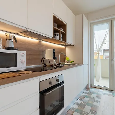 House Palazzo La Fenicia Apartment *