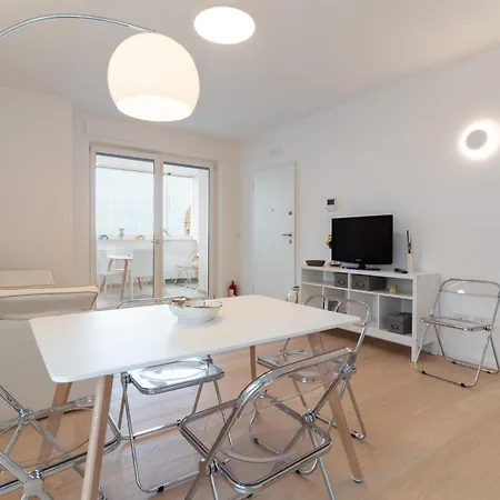 Apartment House Palazzo La Fenicia *